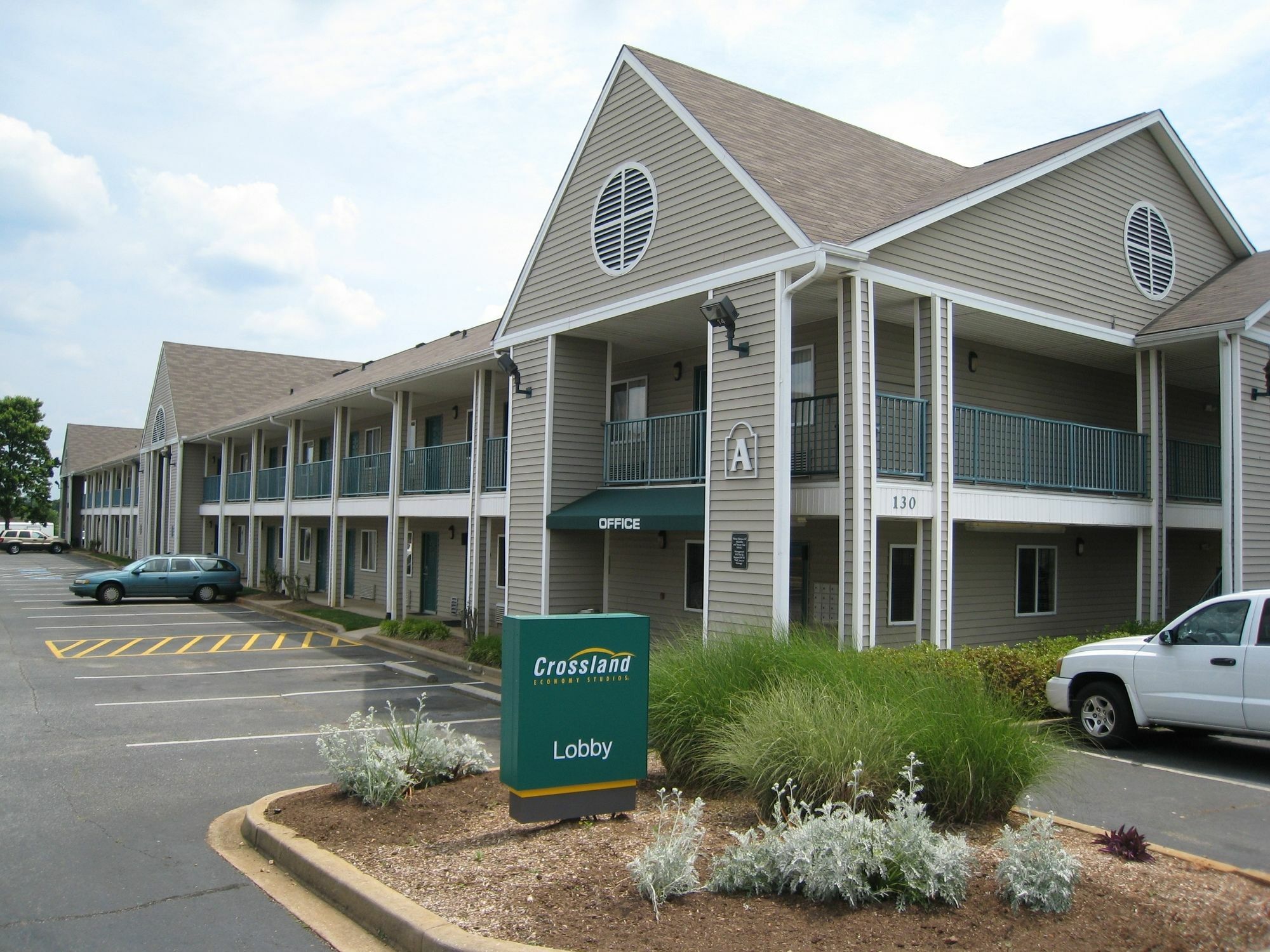 Hometowne Studios By Red Roof Spartanburg - Asheville Highway Southern Shops Extérieur photo